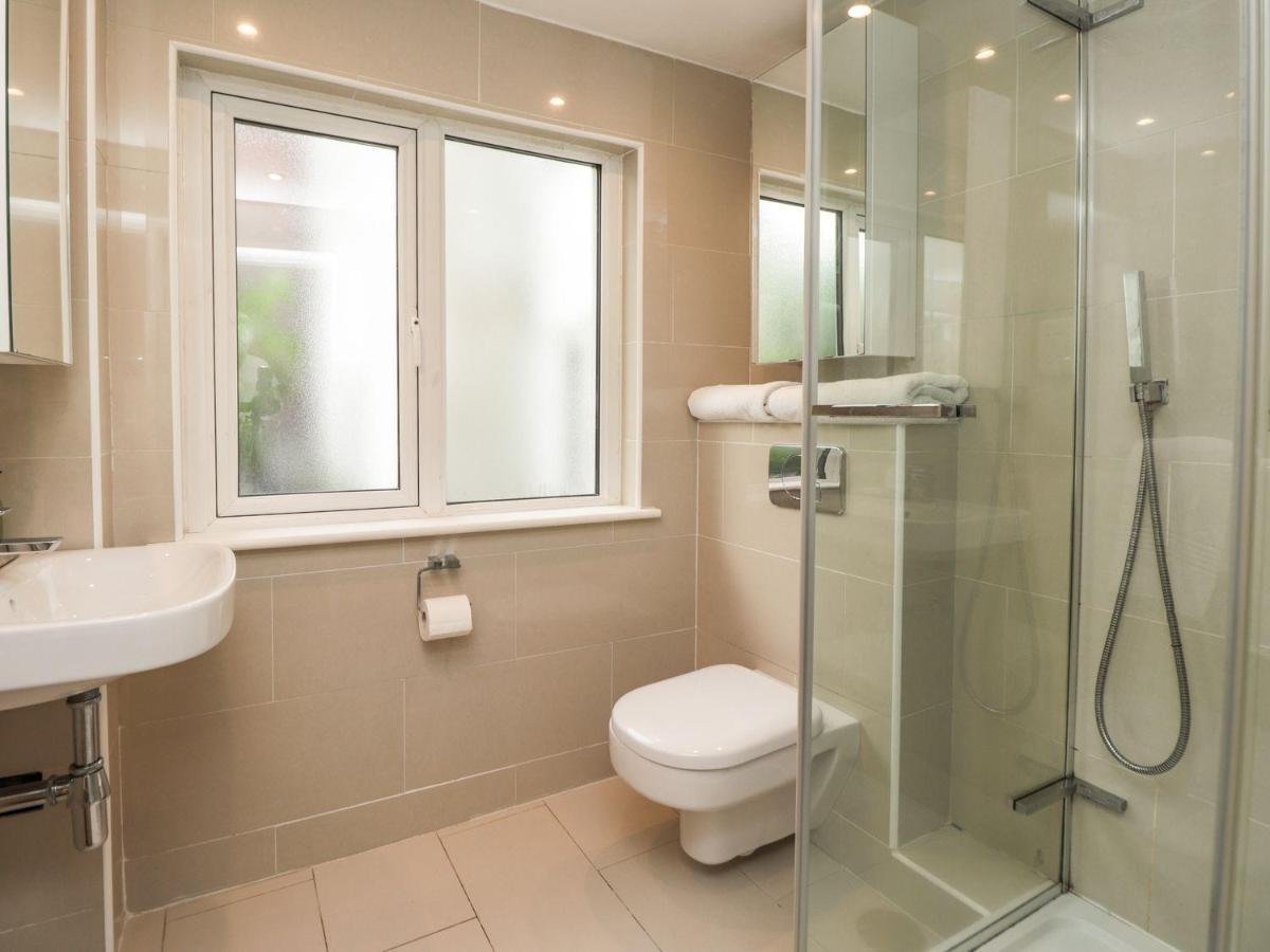 7 Mount Sion Apartment *